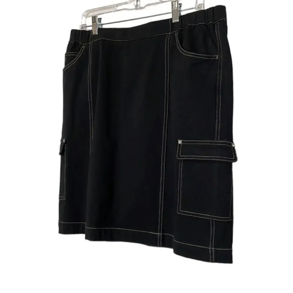 New‎ Dream Jeannes by The Quacker Factory Black Skort Size Large (L) - Picture 1 of 9